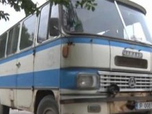 Абсурд на село: Карат хляб и мъртъвци с един и същи рейс