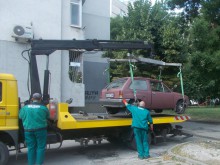 Акция по вдигане на излезли от употреба автомобили в "Южен"