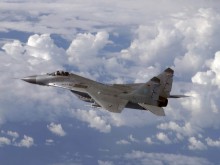 Преговаряме за нови изтребители F16