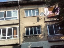 Край на остъкляването на балконите