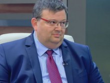 Сотир Цацаров: Няма да подам оставка!