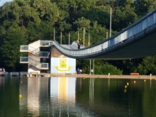 Изрисуваха герба на Пловдив под моста на Гребната 