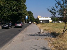 Как се чака на това подобие на спирка 30 минути на 35-градусова жега?