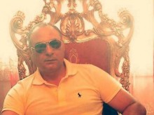 Ангел Рашков седна на трона на баща си