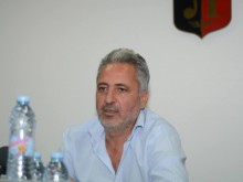 Бащата: Ще защитим честта на обществеността, която се казва Локомотив