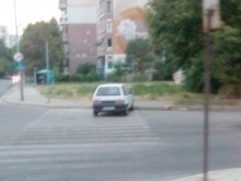 Пешеходна пътека или паркомясто?