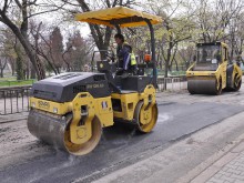 Валяк падна от ремаркето на ТИР, задръствания край Асеновград