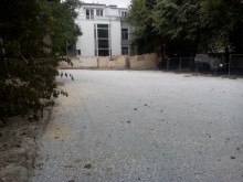 Правят паркинг на ул. "Иван Вазов", на мястото на бившето военно комендантство