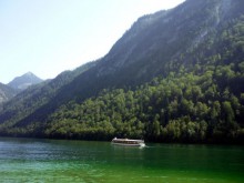 16-годишна намери златно кюлче, докато плува в езеро