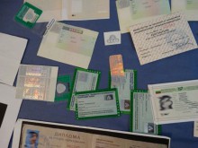 Полицията показа част от фалшивите документи, правени в Пловдив