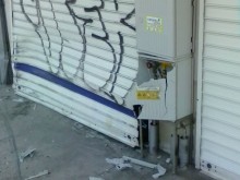 Кола се заби в газопровод по "Руски"! Млада жена е в болница, шофьорът отказа дрегер!