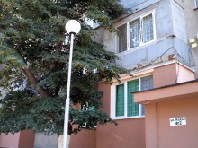 По желание на граждани облагородиха междублоково пространство на ул. "Кедър"