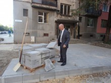 Ул. "Кузман Шапкарев" в "Южен" с нови тротоари