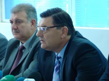 Арестуваните полицаи - като феодали, вижте още шокиращи разкрития!