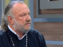Отец Саръев: Пристигащите мюсюлмани се вълнуват само от материалното