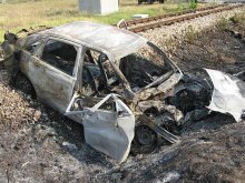 Мъж загина при удар между автомобил и влак
