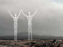 Иновативно: Електрически стълбове с човешка форма