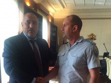След разговор с Борисов началникът на ВВС оттегли оставката си