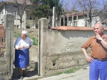 Българи, претендирали за наследството на Рокфелер: Обсебено е от хора на ДС