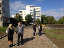 Нов паркинг в "Тракия"