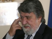 Вежди Рашидов в парламента: Пак оцапахме малко метеното
