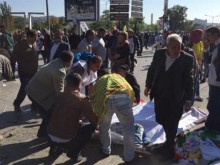 Очевидец на трагедията в Анкара: Десетки загинали, кръв навсякъде, парчета от тела