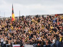 Проблем! 1500 бултраси се изсипват на "Лаута"