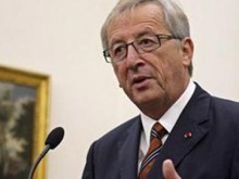 Жан-Клод Юнкер: Кризата с бежанците няма да приключи до Коледа