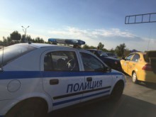 "Ауди" се вряза във витрина на бул. "Кукленско шосе"