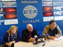 Преподаватели от ТУ Пловдив подкрепиха студентите си