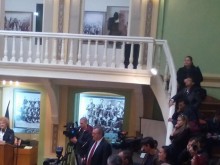Николай Радев към кмета: Пожелавам Ви повече диалогичност
