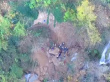 Откриха телата на затрупаните от свлачището край Крушунските водопади