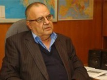Божидар Димитров отхвърли претенции на Вселенския патриарх