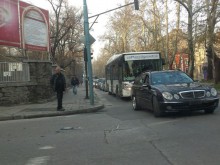 Кошмарно задръстване до Търговската заради неработещи светофари
