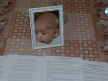 Бебе почина след прехвърляне в няколко болници