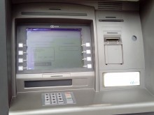 Българи източили 1 млн. долара от банкомати в Австралия