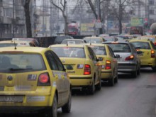 Прокуратурата погна такситата в Пловдив, арестува босове!