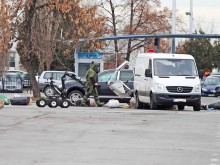 Взривиха съмнителен багаж от буса на Терминал 1
