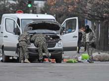 Бусът на летището бил на двама с рисков профил от бивша съветска република