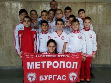 Бургаски плувци обраха медалите на турнир в Пловдив