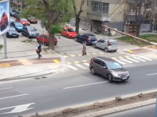 Няма такива маневри! Джип направи немислимото в Пловдив!