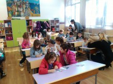 Коледна магия в ОУ "Кочо Честеменски"