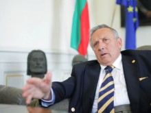 Земята плаче, глобалното затопляне е основна заплаха, предупреди шефът на БАН
