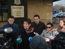 Стартират засилени проверки за опасни стоки на пазара преди Коледа