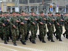 Дават по 5 лева коледни бонуси в отбраната