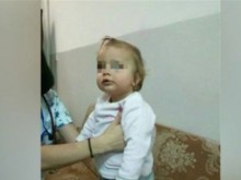 Бащата на изоставеното бебе иска да го вземе