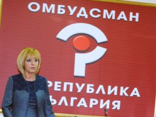 Манолова: Непочтено е да се спекулира с драмата в Якоруда