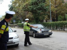 Полицейски патрули ще дебнат по главните булеварди и по входно-изходните артерии на града