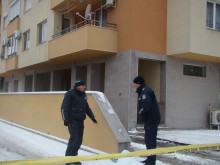 Съседи чули нещо като изстрели, но не им обърнали внимание