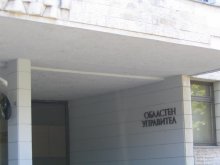 Тодор Петков разговаря с руски радио журналисти в Областната управа